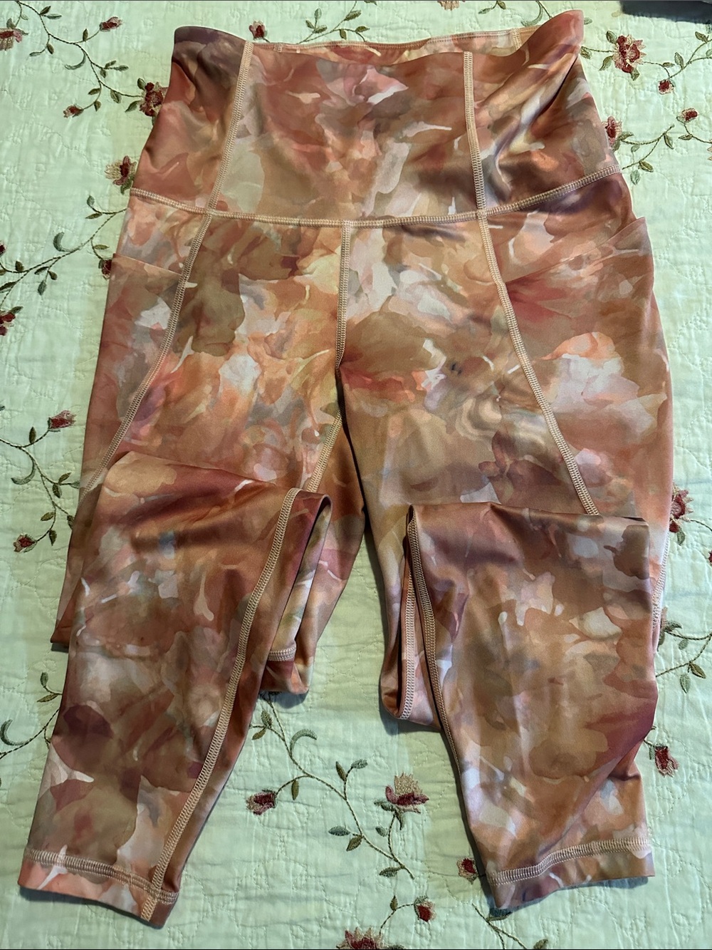 all in motion Rust Multi Floral High-Rise Capri Leggings